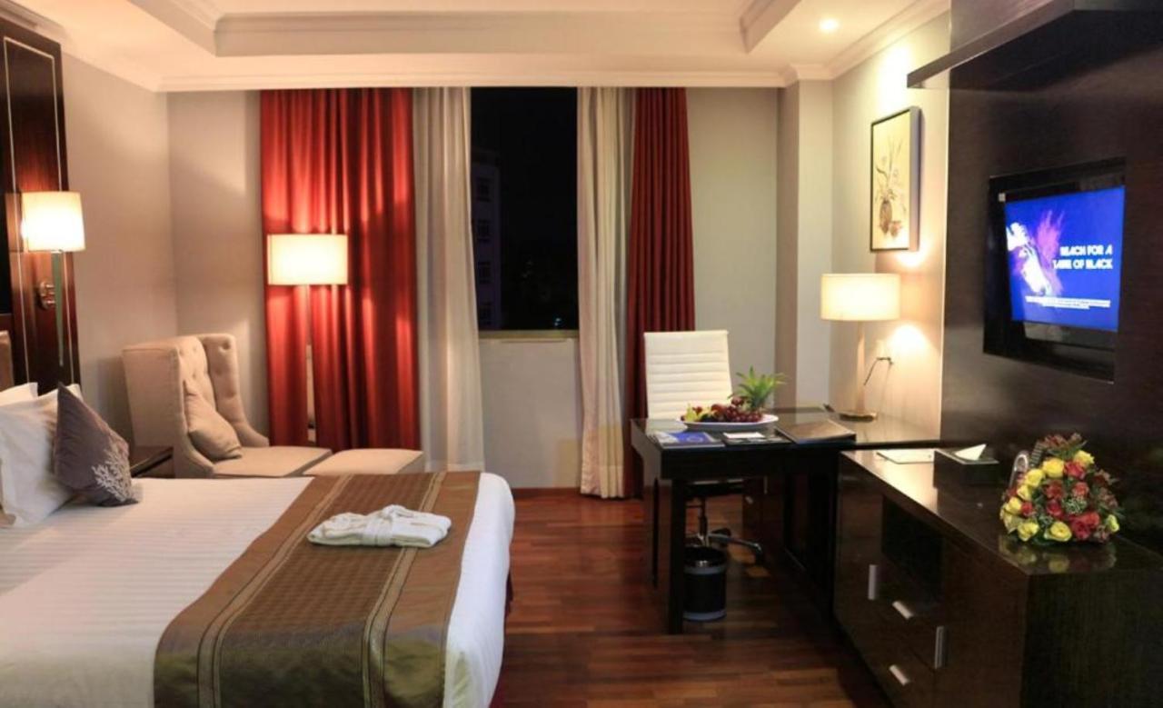 Saro Maria Hotel Addis Ababa Exterior photo